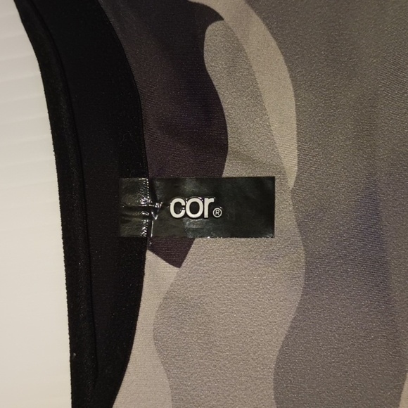 Cor By Ultracor Grey Camo Sports Bra A17 - Picture 3 of 6